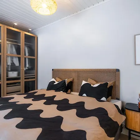 New! Riverside Apartament *