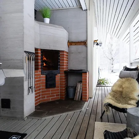 Private Riverside With Sauna & Ice Swimming * Rovaniemi